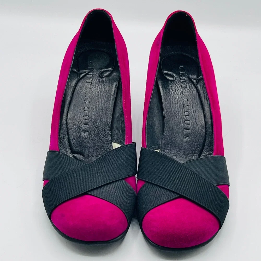Gentle Souls Kenneth Cole Pink Suede Criss Cross Elastic Block Heel Pumps 38